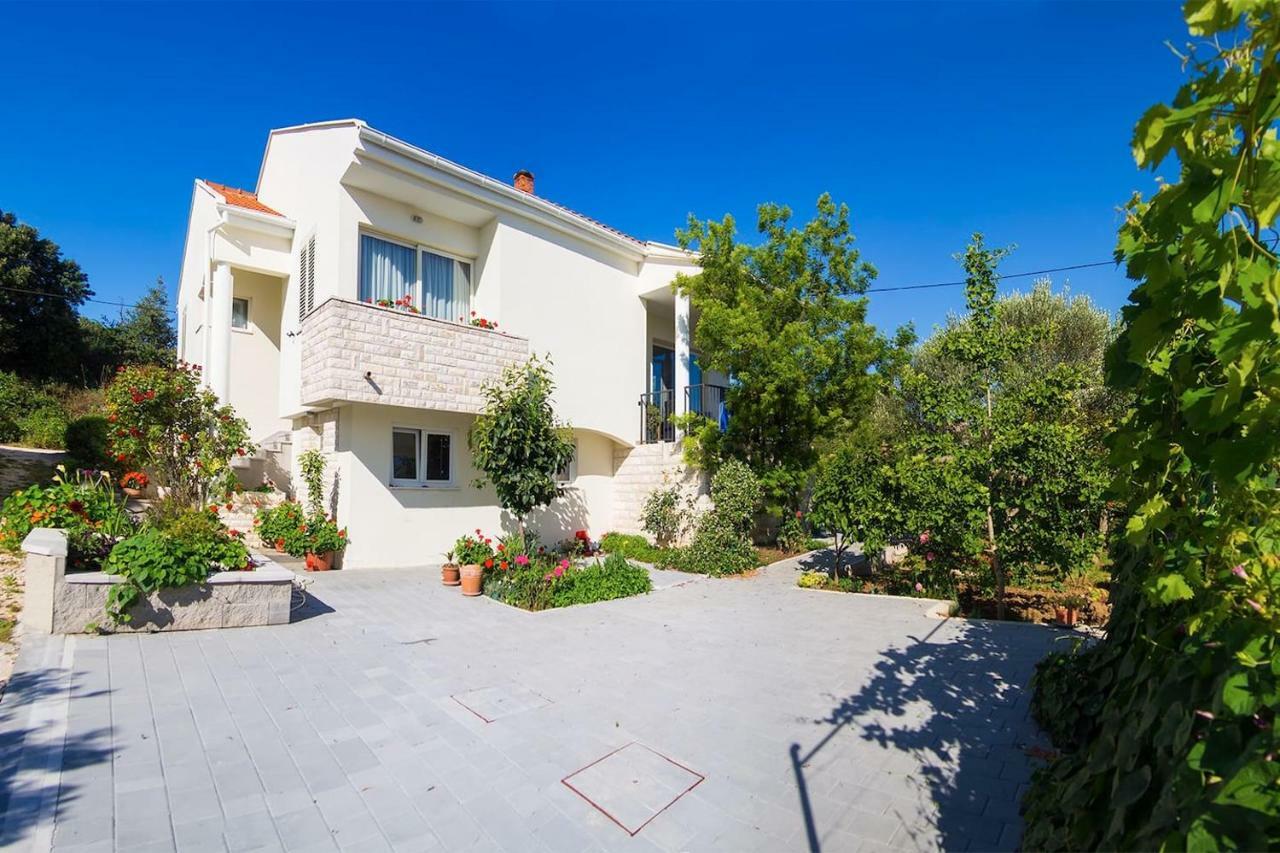 Apartment Nives Zadar Exterior foto